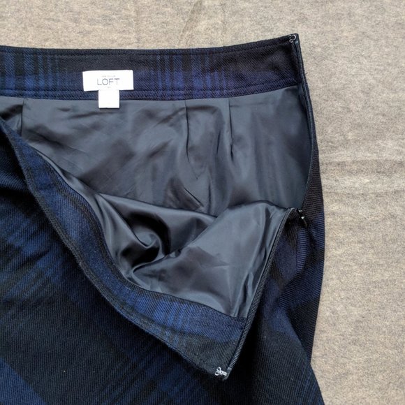 LOFT Navy Blue Plaid Mini Pencil Skirt NWOT - Picture 4 of 8